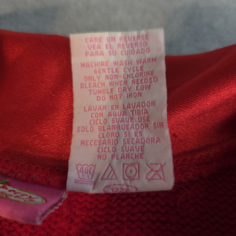 Vintage Strawberry Shortcake Red Embroidered Sweater Poncho 6/6X - Picture 8 of 12